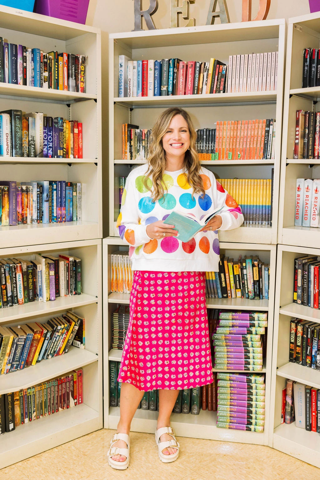 Queen Of Sparkles White Color Palette Sweatshirt - Image 2